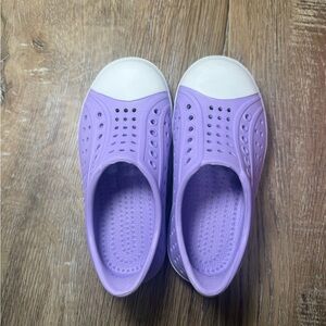 Wonder Nation Kids Lavender Water Shoes Size 7/8